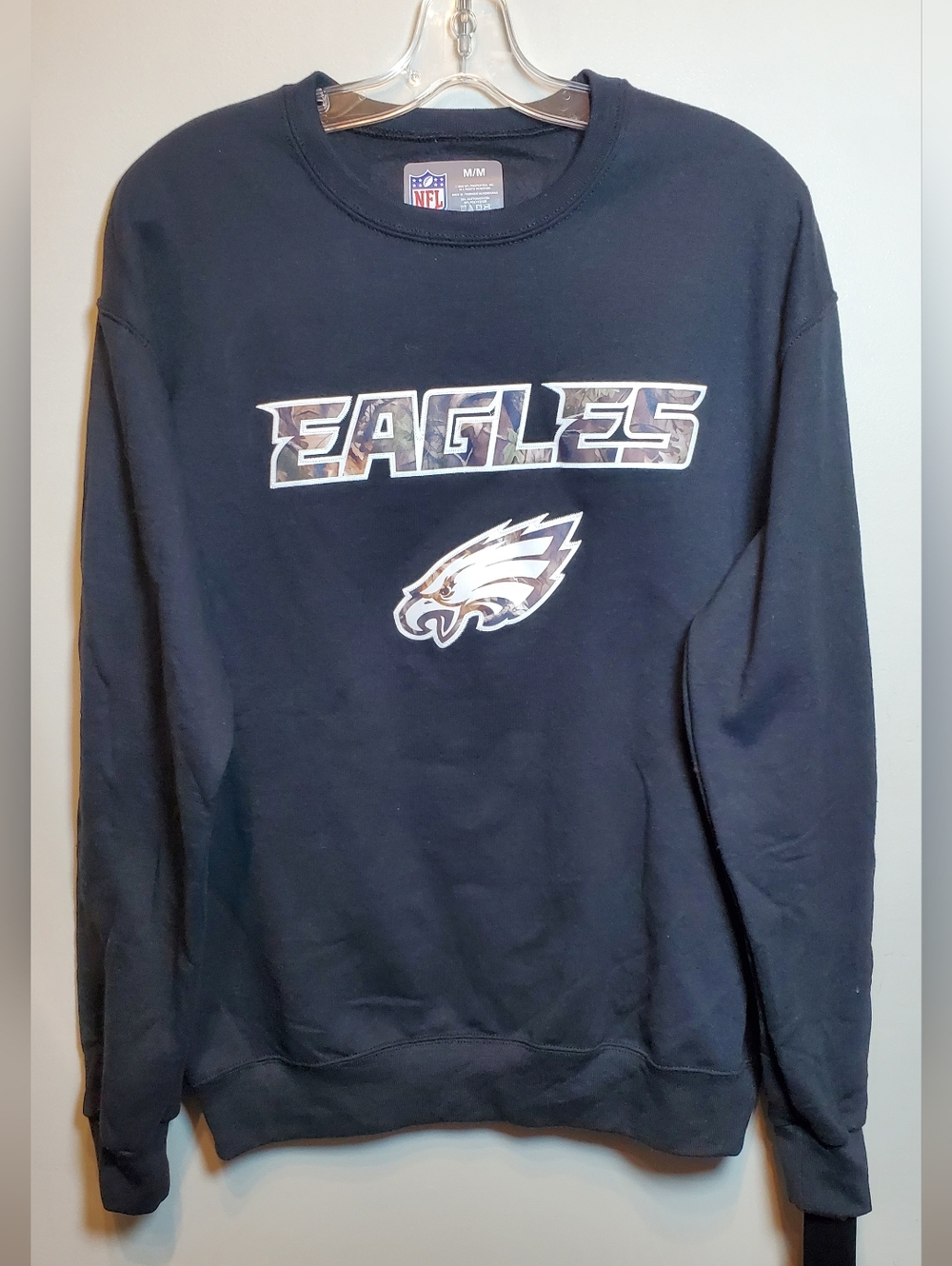 364. NWT - NFL Team Apparel - Philadelphia Eagles Stiched Camo Sweatshirt - Picture 2 of 8